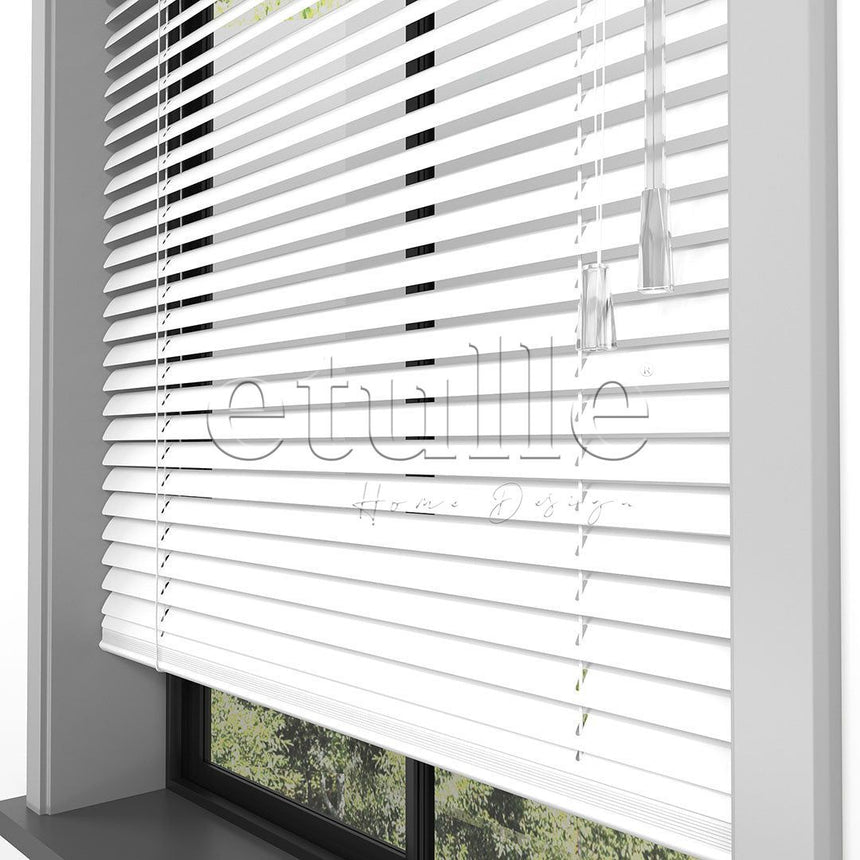 16 MM Bright White Aluminum Venetian Blind