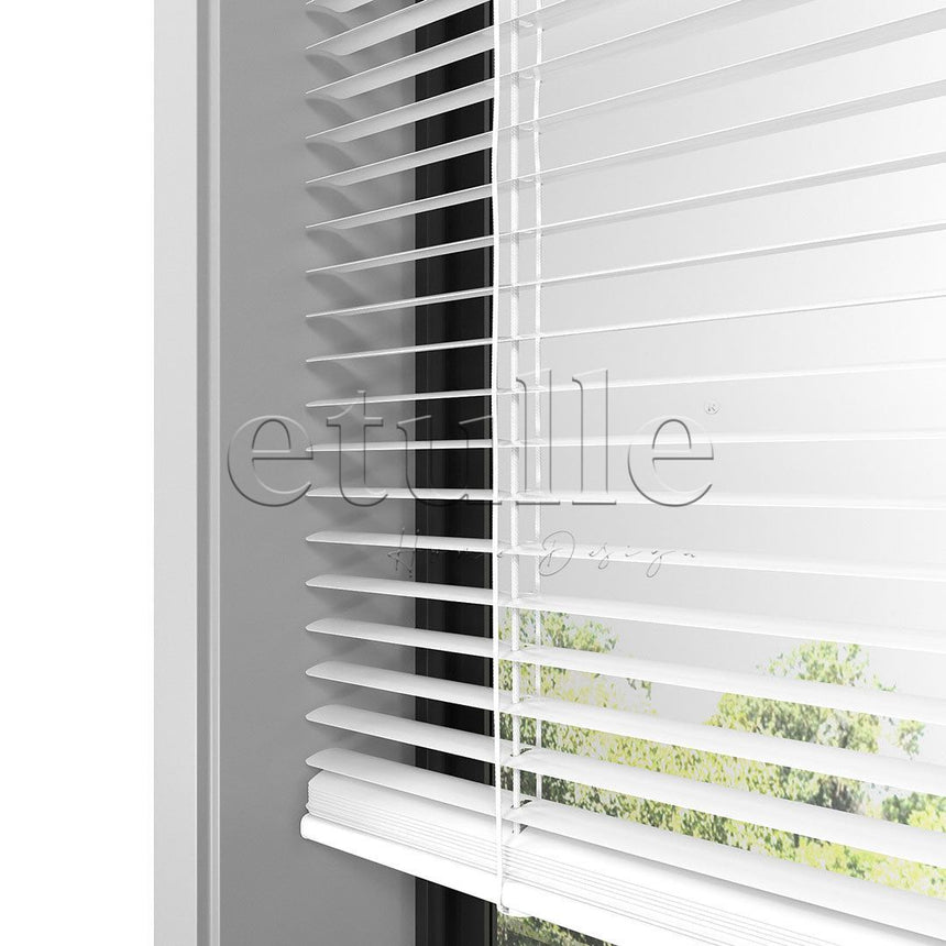 16 MM Bright White Aluminum Venetian Blind