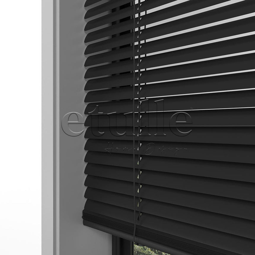 16 MM Black Aluminum Venetian Blind