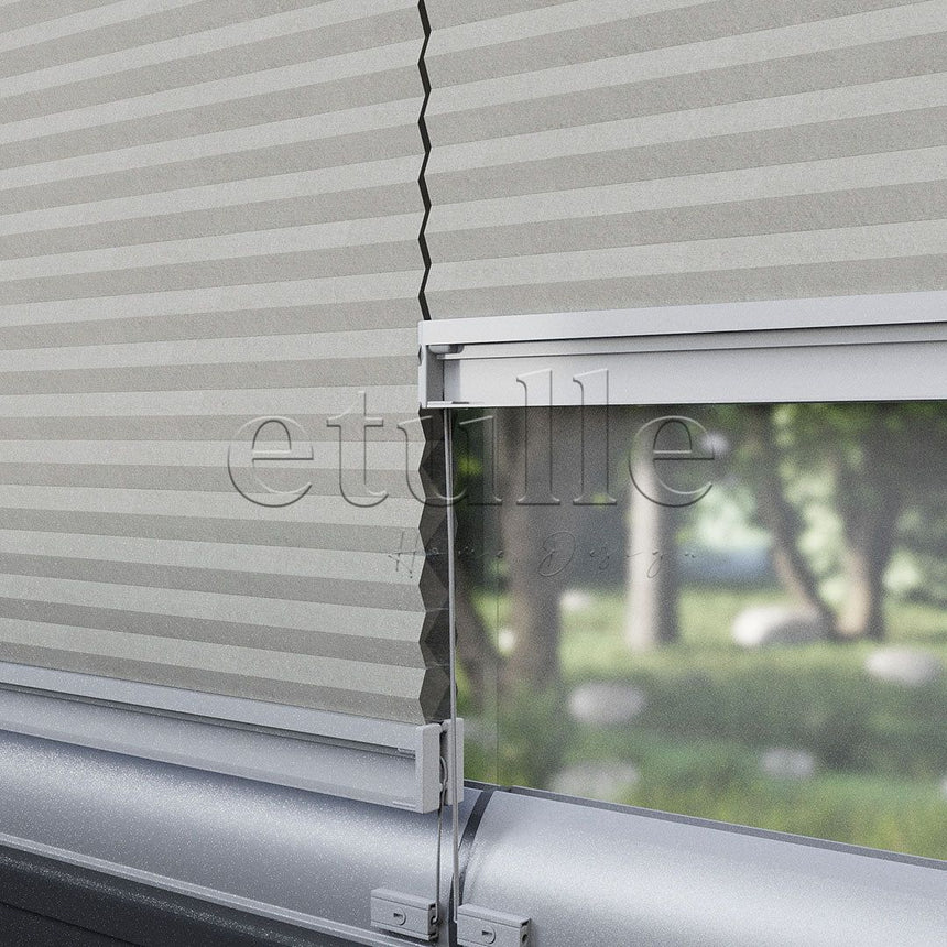 20 MM Honeycomb Gray Pleat Curtain