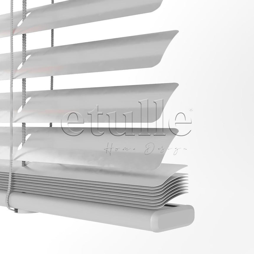 25 MM Shiny Silver Aluminum Venetian Blind