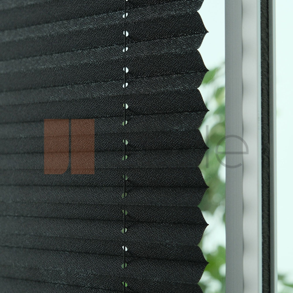 16MM Black Manisa Pleated Blind