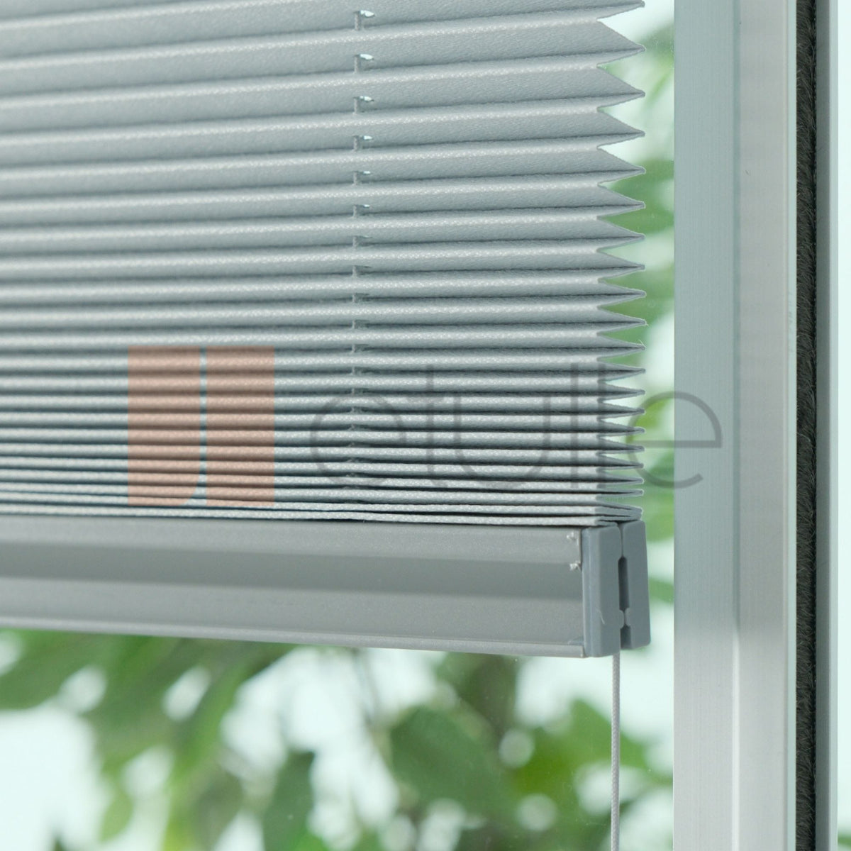 16MM White Blackout Pleated Blind