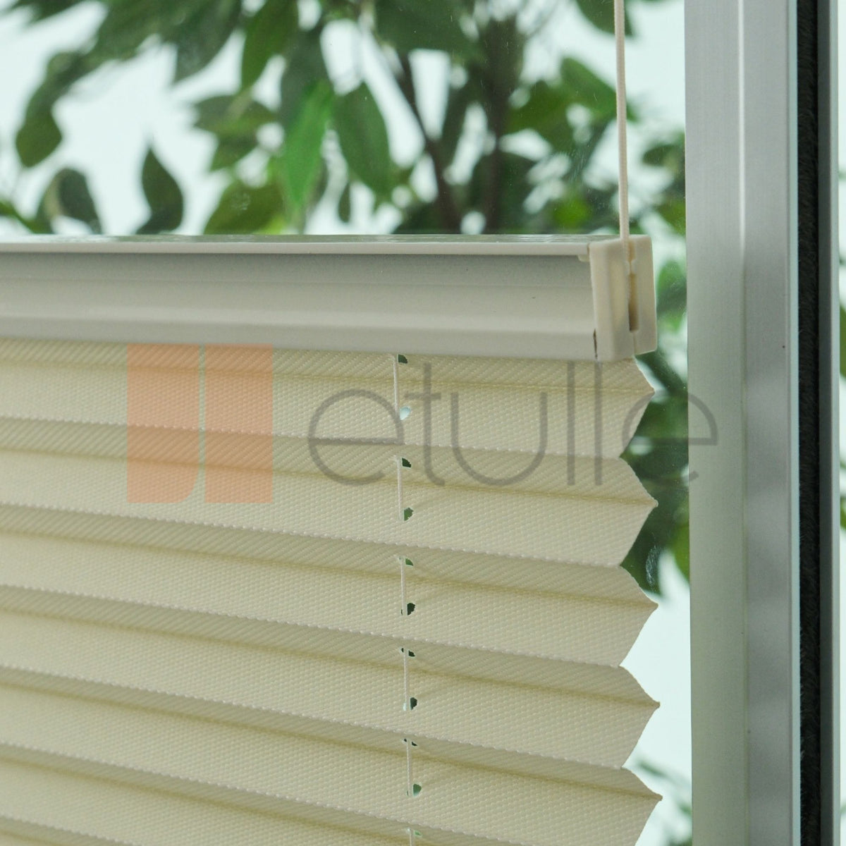 16MM Cream Dimout Pleated Blind